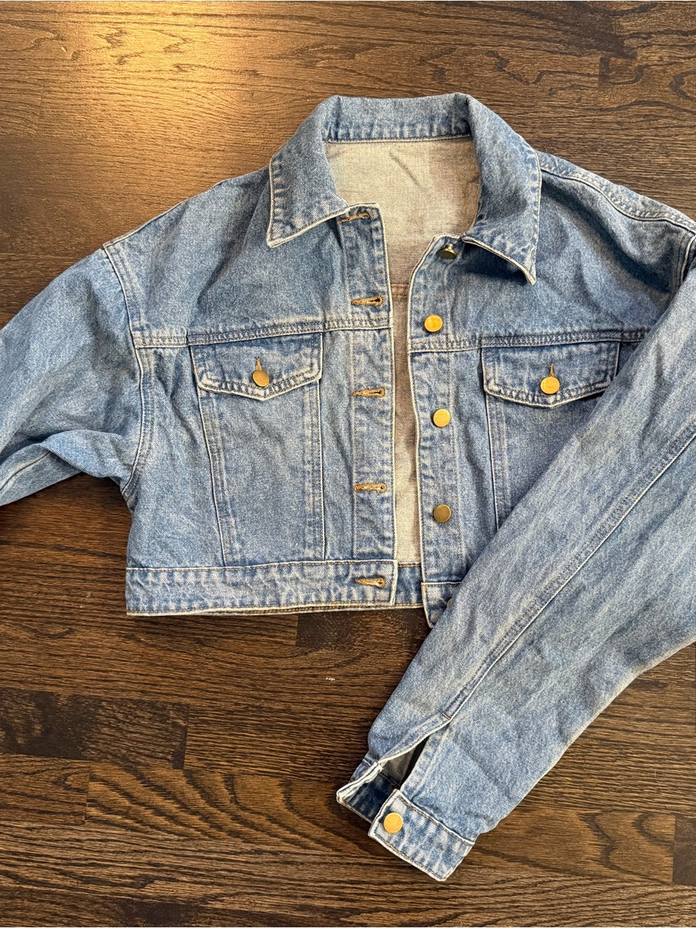 Classic Cropped Denim Jacket - Light Blue